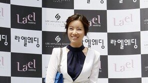 [포토] 박기영, 단정한줄 알았더니… ‘하의 반전’