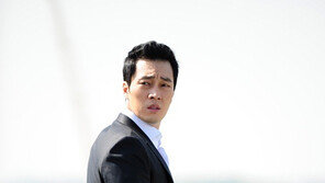 잘 나가는 ‘유령’ 소지섭, 스크린·일본에도 뜬다