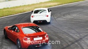 [포토] 서킷을 미끄러지듯… 토요타 86 드리프트 