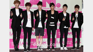 [SD포토] 엑소케이, 女心 설레는 스키니 몸매 