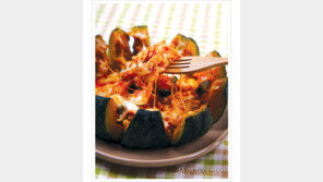 [우먼 동아일보 스피드 요리] 해물과 찰떡궁합 단호박해물찜