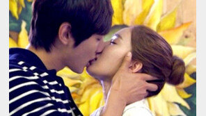 유인나 “지현우 고백받고 10일간 연락안해” 