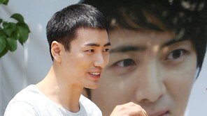 [SD포토] 이준혁 ‘제가 이래뵈도…’