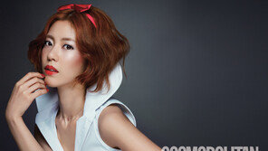 이윤지, ‘섹시한 백설공주’ 탄생…매력적 붉은 입술