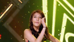 [포토] 원더걸스 유빈 ‘속옷이야, 속바지야?’