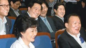 박근혜 ‘마이웨이’… 경선 룰 안 정해져도 내주 출마 선언