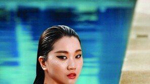 장윤주, 수중 화보 ‘물속에서 더 섹시해’