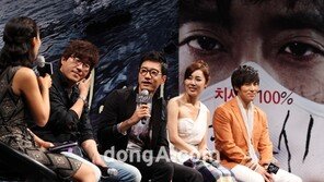 [SD포토] 김명민 ‘연가시가 궁금하세요?’