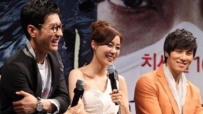 [SD포토] 문정희 ‘아이, 놀리지 마세요’