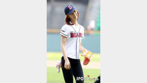 [포토] 씨스타 다솜 ‘생각보다 못 던져서 아쉬워요~’