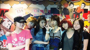  원더걸스 민낯 사진 “반짝반짝 도자기 피부 놀랍네”