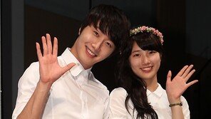 [SD포토] 정일우-수지 “우리 잘 어울리죠?”