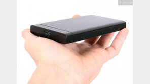 "뭐? SNS를 백업하는 외장하드?"