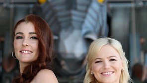 [SD포토] ‘위키드’ 젬마-수지, 男心 흔드는 미모