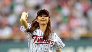 [포토] 박수진, 운동화 신어도 완벽 비율 ‘빛이나!’