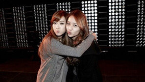 제시카 자매, 미모는 유전 ‘훈훈 아버지 공개’