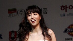 [포토] ‘피판레이디’ 박하선, 반짝이는 ‘쇄골’ 눈길