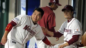 [포토] 김병현 ‘공은 하체로 던지는거에요’