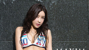 [포토]‘압구정 가슴녀’ 박세미, 터질듯한 볼륨 몸매 공개