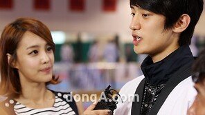 [SD포토] 태권도 훈남 이대훈, 미녀 리포터 앞에서 ‘부끄부끄’
