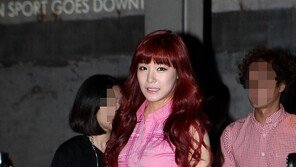 [포토] 티파니, 핫핑크 여신 강림 ‘아름다워’