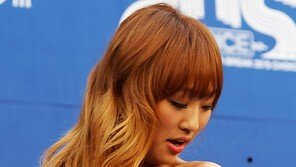 [SD포토] ‘20's Choice’ 씨스타 효린, 아찔한 시선 ‘어머~’