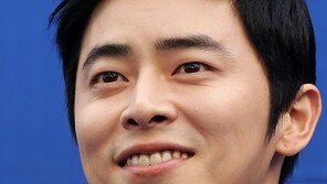 [SD포토] ‘20's Choice’ 조정석, 환한 미소에 女心 ‘퐁당’