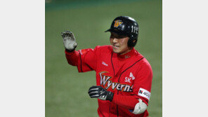 SK 깜짝스타 김성현 ‘대접이 달라졌어요’