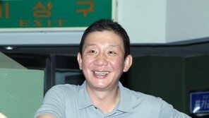 [콤팩트뉴스] KCC 허재감독 연봉4억2000원 재계약 外