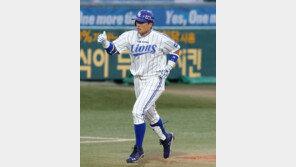 이승엽 15호!…최소경기 1000타점