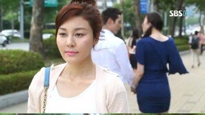 김하늘, 상투머리 변신 ‘세월 잊은 동안 미모’