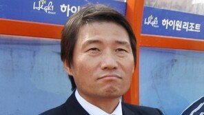 강원 김상호감독 자진 사퇴