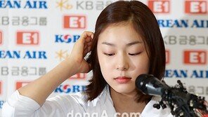 [SD포토] 김연아, ‘머리를 살짝 뒤로 넘기며~’