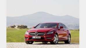 멋지네! 원목으로 바닥 장식한 신형 ‘CLS 슈팅브레이크’ 왜건  