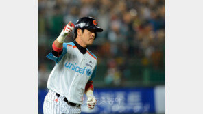 강민호, 올스타 5차집계 1위…롯데 9명 최다