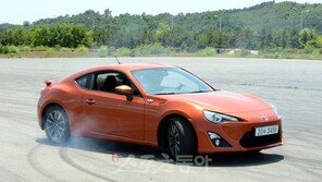 [Real Test Drive] ‘끼이이이익∼’ 드리프트 쾌감, 한 번 빠지면 헤어나질 못할걸?