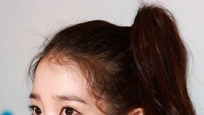 [SD포토] 아이유, 당찬 눈빛 ‘학교폭력 근절 함께해요’