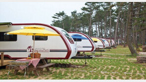 펜션 지고 캠핑장 뜨고…카라반 캠핑장에 ‘돈’ 몰린다