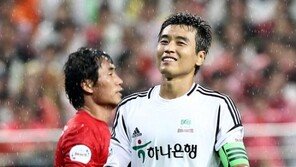 ‘2012 K리그 올스타전’ 이동국, ‘게임이 안되네~’