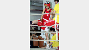 [포토] 이시영, 각선미는 여전한 여배우