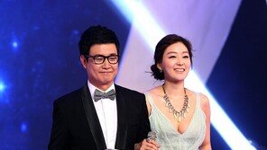 [포토] ‘미스코리아 2012’ MC 김성주-박진희, 화려한 등장