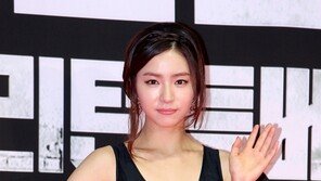 [포토] 신세경, 눈길 사로잡는 망사원피스 ‘섹시해’