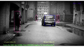 볼보 “사람은 물론 동물도 보호하는 안전시스템 개발”