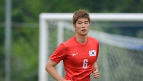 [포토] 기성용, 덥고 습한 날씨에도 열혈 훈련