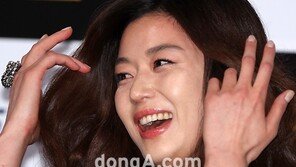 [SD포토] 전지현, 男心 사로잡는 ‘함박 꽃미소’