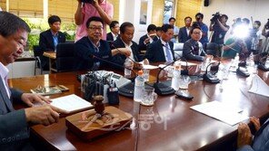 [베이스볼브레이크] 10구단 꼬부랑길…총재가 핸들 잡아라