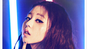 [우먼 동아일보 스타 뷰티] 원더걸스 소희의 ‘시크한 홑꺼풀 아이 메이크업’ 포인트 분석