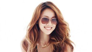 이효리, 블랙 원피스에서 드러난 ‘풍만 가슴’