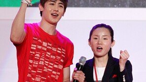 [포토] 남현희, 꽃미남 닉쿤과 함께 ‘런던 올림픽 화이팅~!’