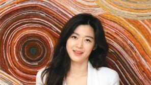 배우 전지현 “김수현 구박하고 와이어 액션… 속 시원해”